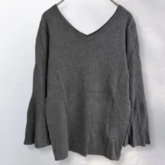 ジーユー GU フレアスリーブ リブニット Vネック シンプル S《c610