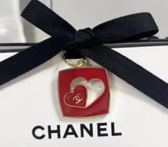 シャネル　2026 バレンタイン限定ラッピング　チャーム