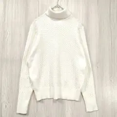 パーフェクトスーツファクトリー タートルネック М 白ケーブルニット 上品