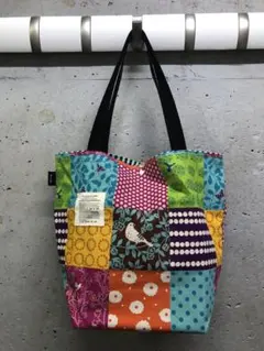 ●さちさか●縦長トートバッグ　ハンドメイド　キルティング ○さちさか様専用○縦長トートバッグ ハンドメイド キルティング