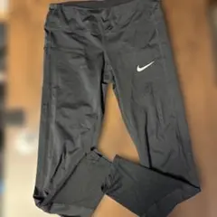 Nike ブラック レギンス サイドポケット付き