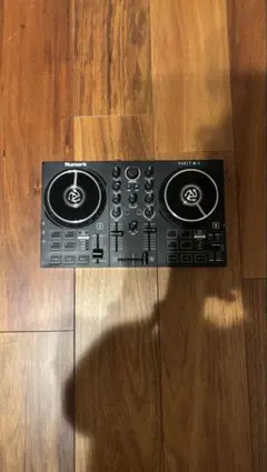 Numark PARTY MIX DJコントローラー 本体ケーブル付きのサムネイル