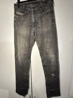 diesel ダメージ加工 ダークグレー スキニーデニム　ストレートデニム