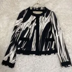 HERNO 総柄ノーカラージャケット アイボリー ブラック 42 大人 オシャレ