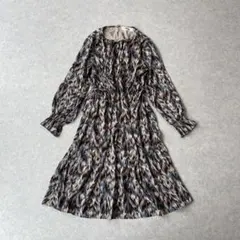 美品 プライオリティ ロングワンピース パフスリーブ リボン 総柄 エスニックのサムネイル