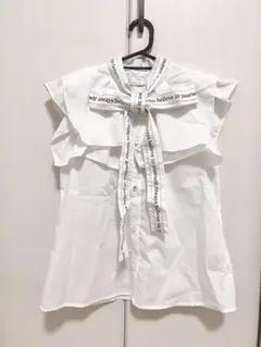 ブラウス