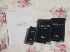 신품 미개봉 DIOR ソヴァージュ オードゥトワレ 10ml&1ml×2 巾着付