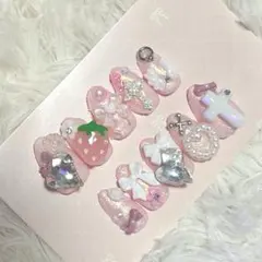 現品 ネイルチップ 量産型 地雷系 平成女児 ピンク ハート いちご リボンのサムネイル