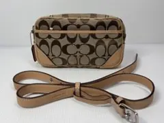 コーチ　ボディバッグ　ウエストバッグ　シグネチャー　キャンバスxレザー ブラウン