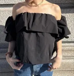 オフショルダー ブラウス