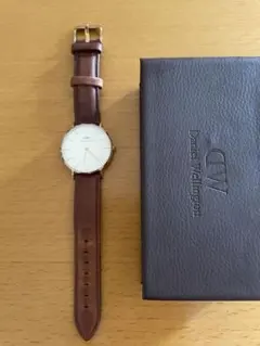 Daniel Wellington 腕時計 ブラウン×ゴールド