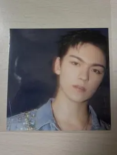 SEVENTEEN heaven バーノン ステッカー