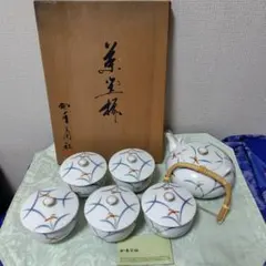 Y37-2/呉福 作/染錦柘榴梅菊画 蓋物丼5客/共箱/蓋付茶碗/懐石道具/ Y37-2/呉福 作/染錦柘榴梅菊画 蓋物丼5客/共箱/蓋付茶碗/懐石道具