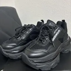 美品NAKEDWOLFE チャンキースニーカー 厚底23.5cmのサムネイル