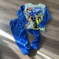 仮面ライダーゼロワン　ふわふわパジャマ　長袖　上下セット　120.