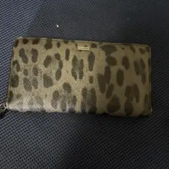 Dolce & Gabbana ヒョウ柄 長財布