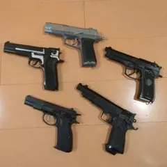 H&K-USP Colt 1911 M92F - 18+ - メルカリ
