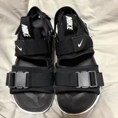 NIKE キャニオンサンダル　ブラック23cmのサムネイル