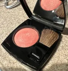 シャネル チーク ジュ コントゥラスト 330 ローズペティヤン