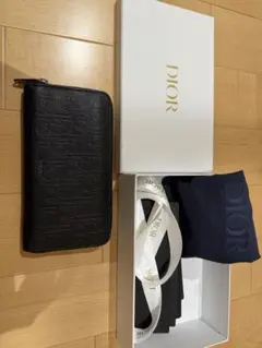 ディオール　長財布のサムネイル