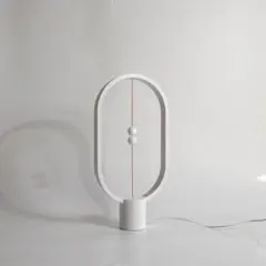 HENG Balance Lamp MOMA デザイナーズ　モダン オブジェ