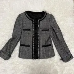 UNTITLED ツイード　ノーカラージャケット