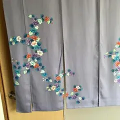 グレー 花柄 のれん 着物素材リメイク、横〜114–丈〜102!
