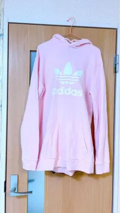 い*♡様 アディダス　パーカー　ピンク