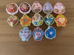 HUGっと！プリキュア ミライクリスタル 変身アイテム チャーム 13個セット