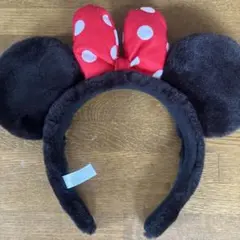 ミニーマウス カチューシャ 黒と赤