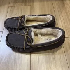UGG アグ　ムートン　シューズ　モカシン　ダコタ　23cm