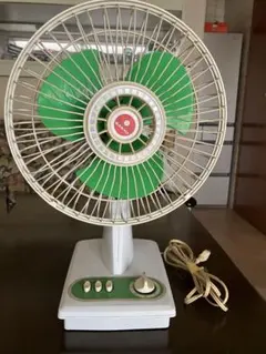 SANYO 26センチ卓上扇風機　EF-003　90年製 Yahoo!オークション - 23816 中古 保管品 SANYO サンヨー 扇風機 EF-03