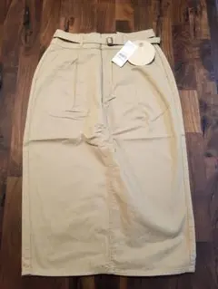 新品 タグ付き COTTON USA チノスカート(ベルト付きタイト)