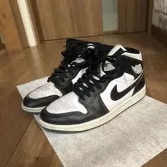 Air Jordan ブラック/ホワイト ハイカットスニーカー