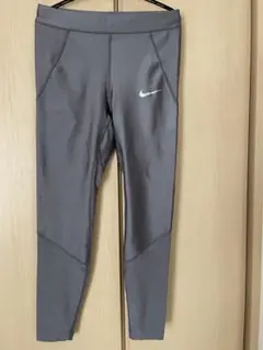 Nike グレー ジャージパンツ ポケット付き