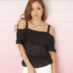 リエンダ☆オフショルトップスのサムネイル