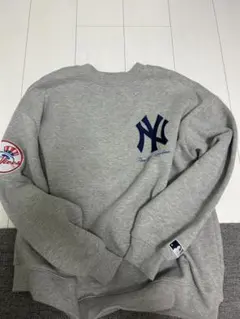 ニューヨーク・ヤンキース スウェット グレー