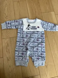 スヌーピー柄ロンパース