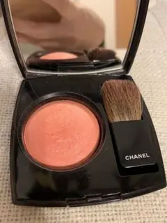 CHANEL パウダーチーク ピーチ系 ブラシ付き ケース付き
