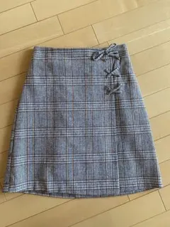 新品未使用　イング　INGNI チェック　ミニスカート　茶系