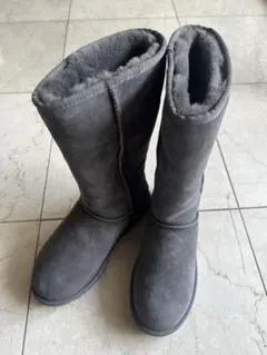 UGG Classic Tall グレー ロングブーツのサムネイル