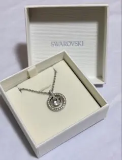Swarovski ネックレス　箱付きのサムネイル