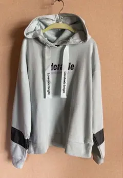 ラブトキシック　adorable 水色　スウェットパーカー　150