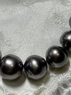 大珠　黒蝶パールネックレス 最大幅約14mm バロックタイプ