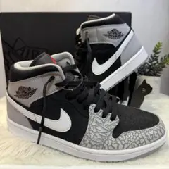 Nike Air Jordan 1 Mid SE ブラック/グレー/ホワイト