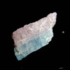 パライバトルマリン　原石　標本　鉱物
