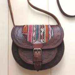 レザーと織物のショルダーバッグ