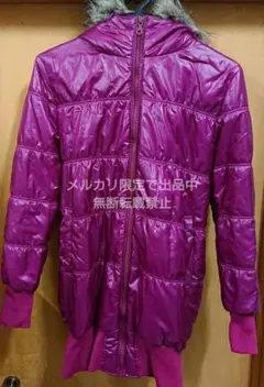 ユニクロ 紫色のダウンコート M
