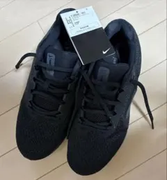 NIKE ランニングシューズ　ブラック　25.5cm