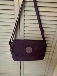 【日曜価格】キプリング メッセンジャーショルダーバッグ